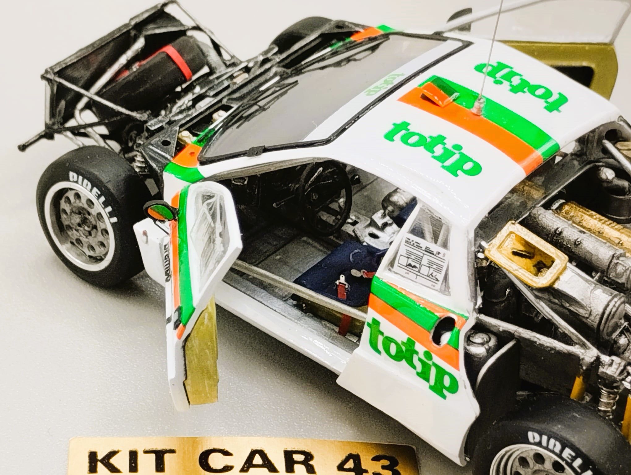 Miniature 1/43 Lancia 037 Rallye 1000 Pistes 1985 - Kit Monté, Couleur Blanche